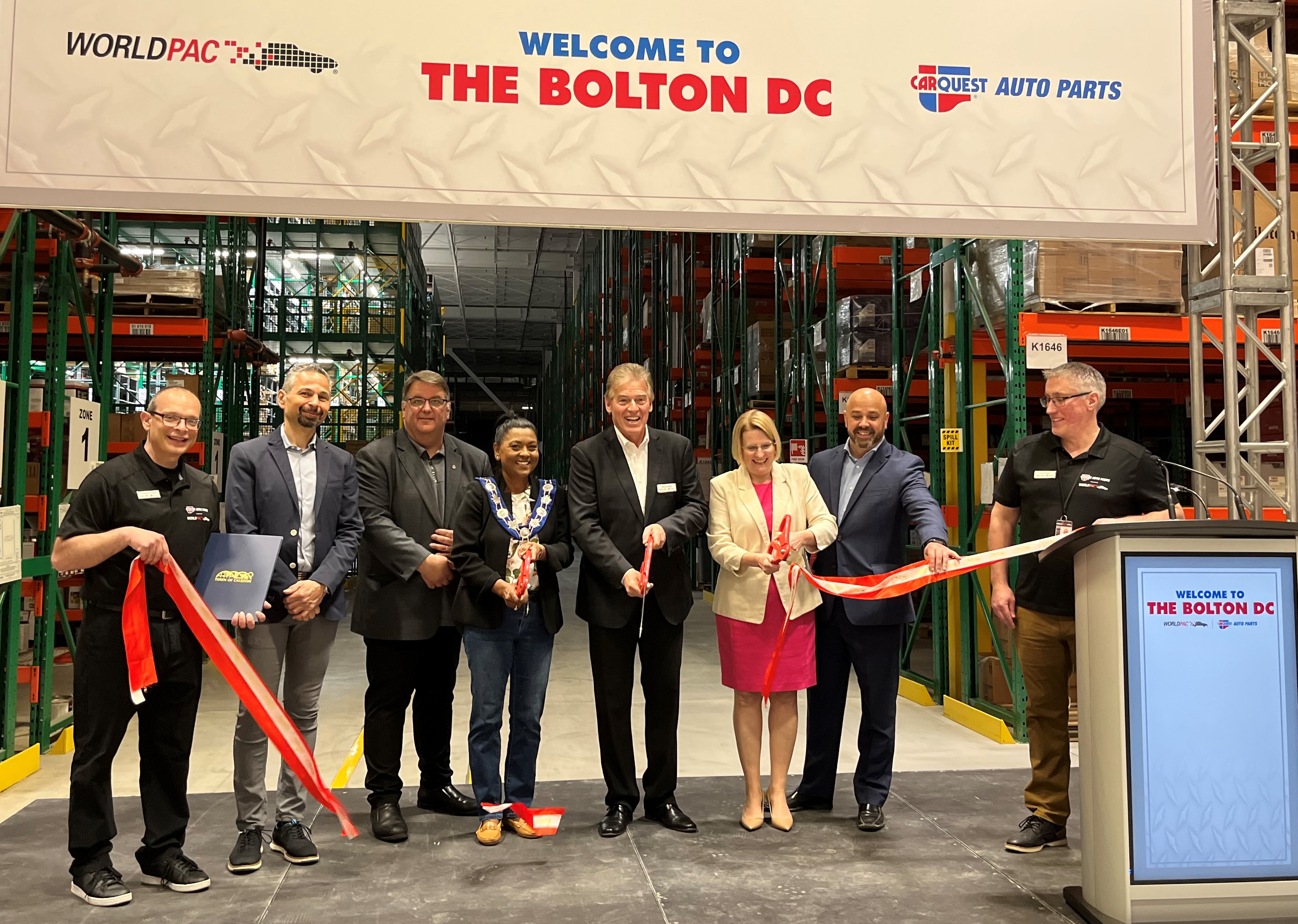 Carquest and Worldpac ribbon cutting with dignitaries